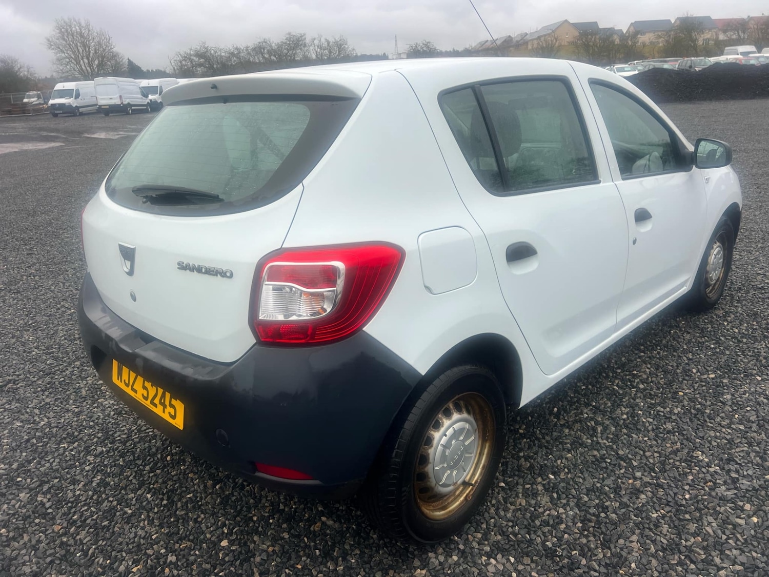 Used Dacia Sandero 2014 for sale - 77921775: Photo 3