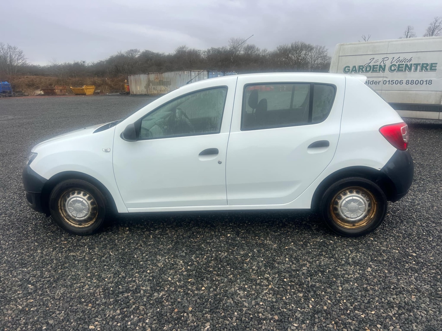 Used Dacia Sandero 2014 for sale - 77921775: Photo 5