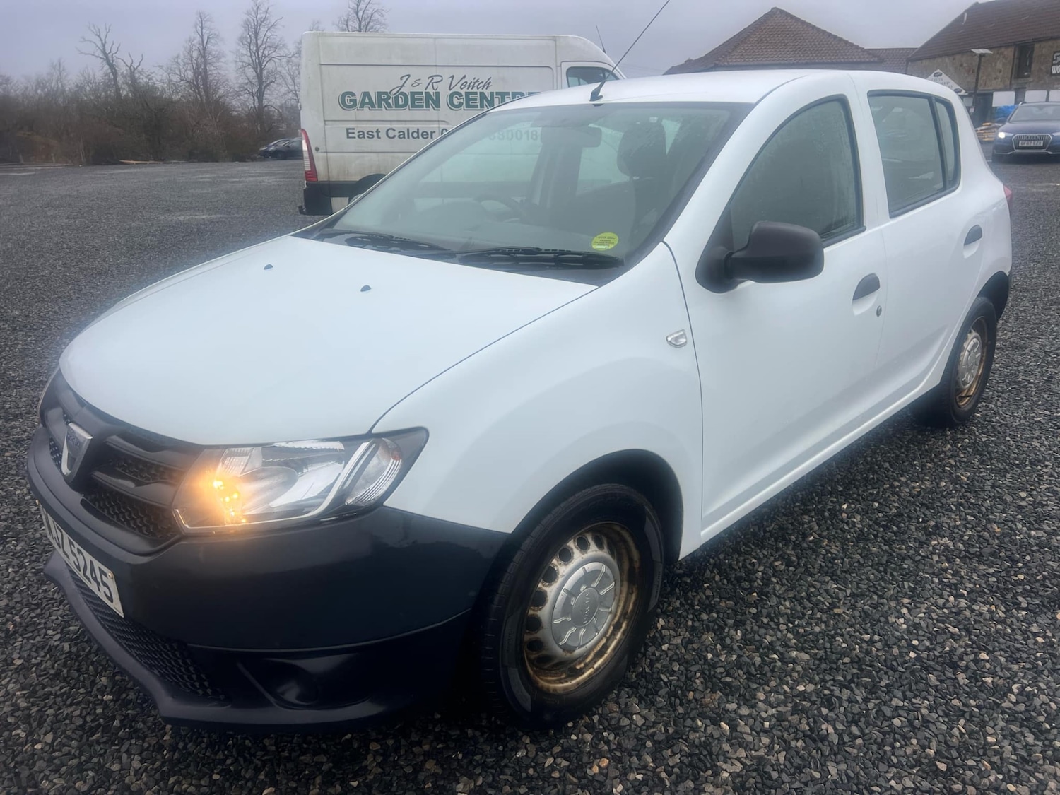 Used Dacia Sandero 2014 for sale - 77921775: Photo 8