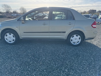 Used Nissan Tiida 2009 for sale - 77945492: Photo