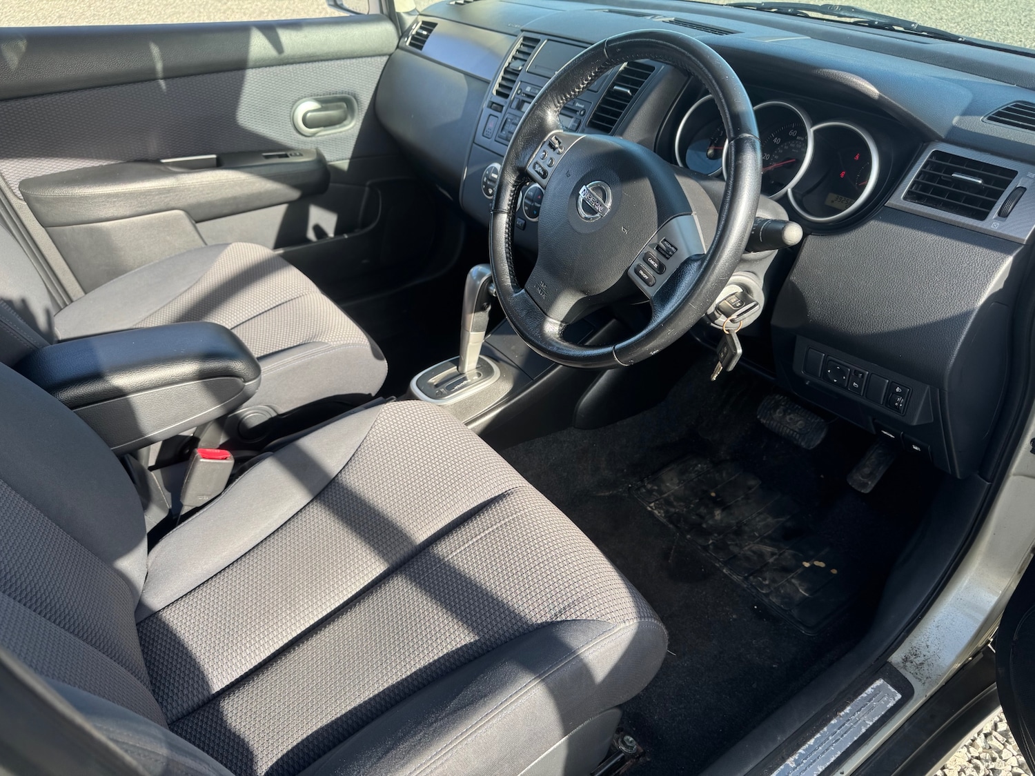 Used Nissan Tiida 2009 for sale - 77945492: Photo 9