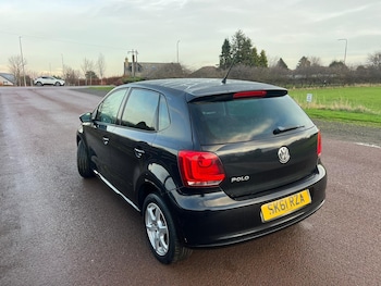 Used Volkswagen Polo 2011 for sale - 76882368: Photo