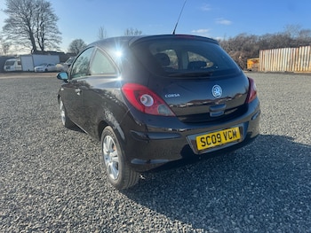 Used Vauxhall Corsa 2009 for sale - 77732369: Photo
