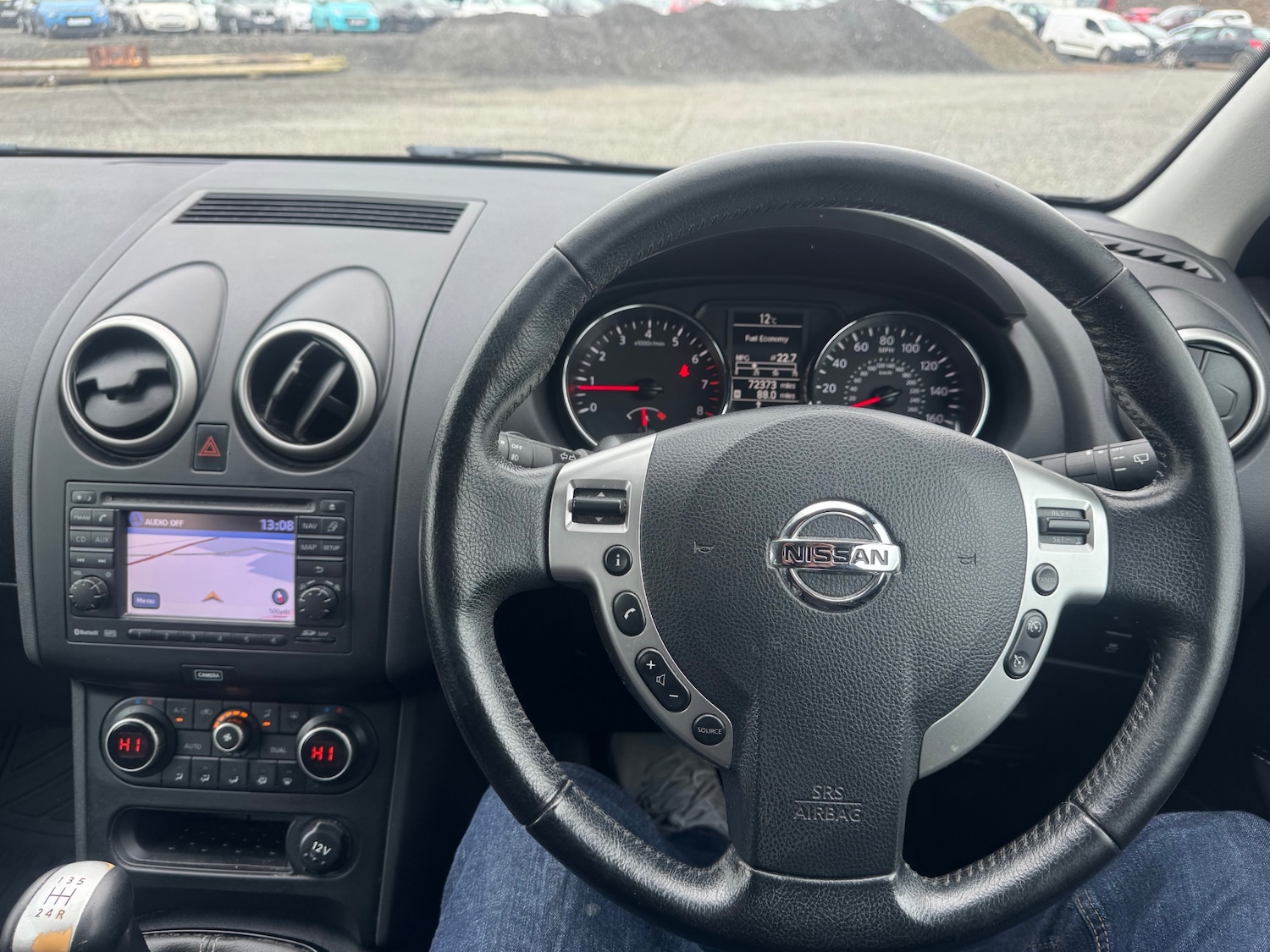 Used Nissan Qashqai 2013 for sale - 77760552: Photo 11