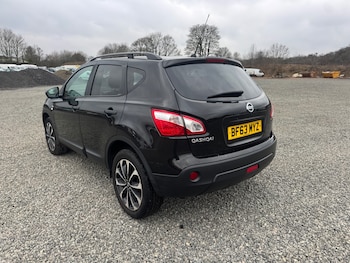 Used Nissan Qashqai 2013 for sale - 77760552: Photo