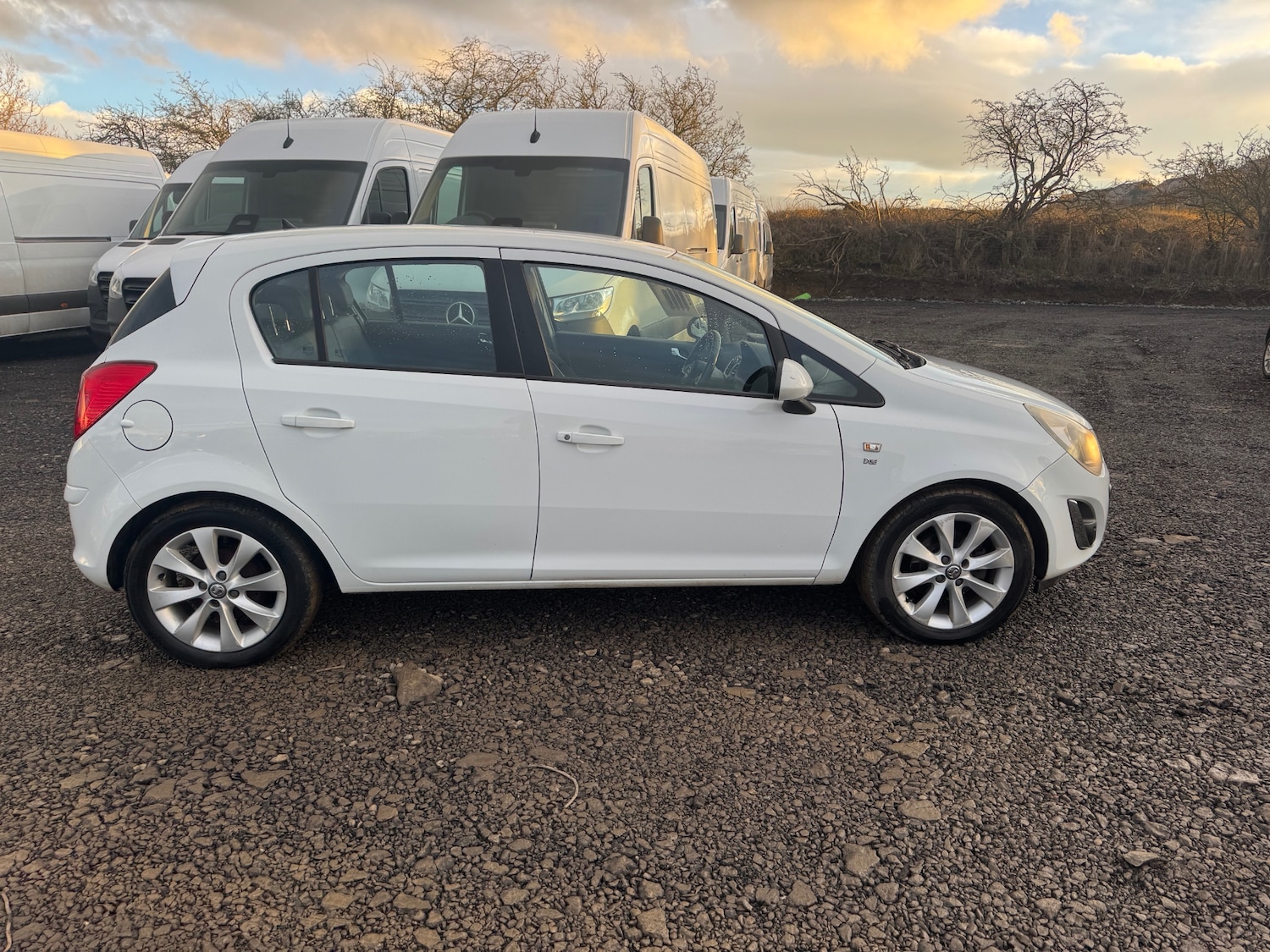 Used Vauxhall Corsa 2014 for sale - 77270809: Photo 7