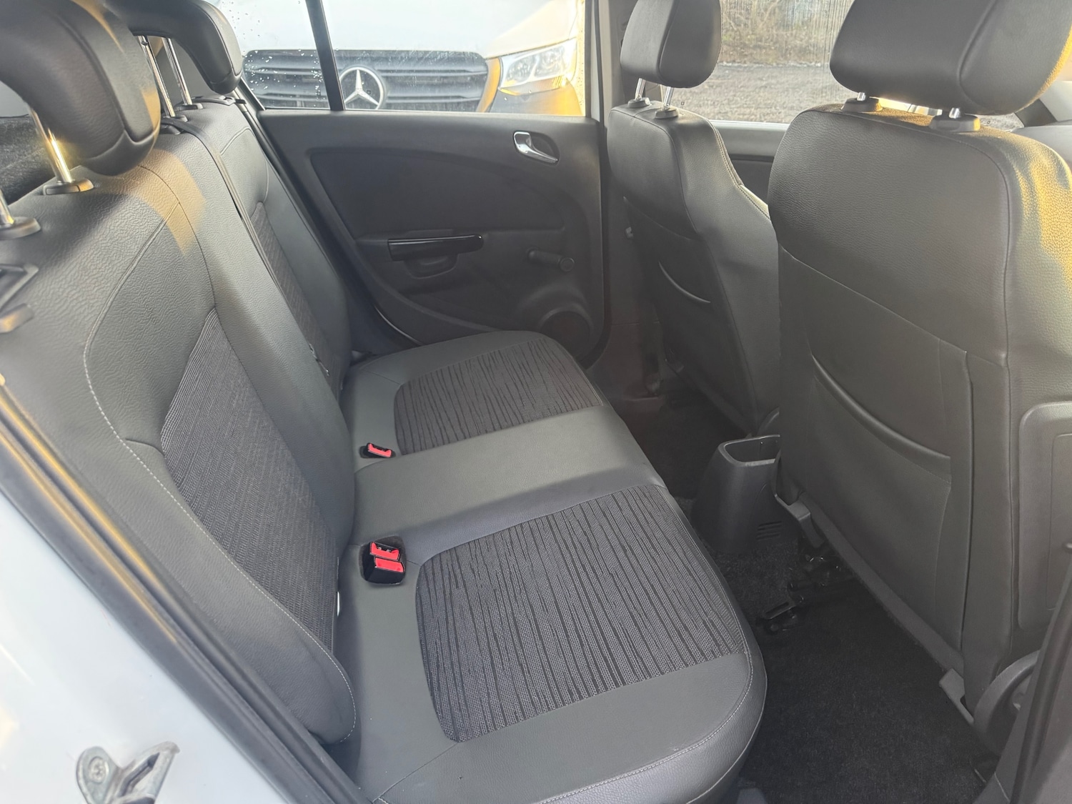 Used Vauxhall Corsa 2014 for sale - 77270809: Photo 9