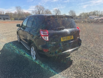 Used Toyota RAV4 2010 for sale - 78371123: Photo