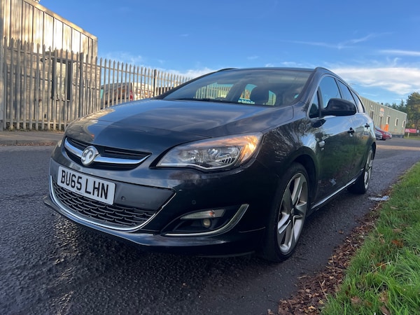 Used Vauxhall Astra 2015 for sale - 75994721: Photo 2