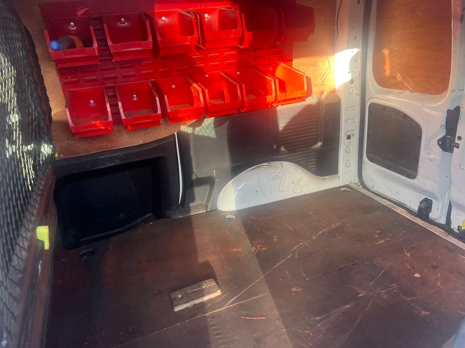 Used Peugeot Partner 2017 for sale - 77228385: Photo 9