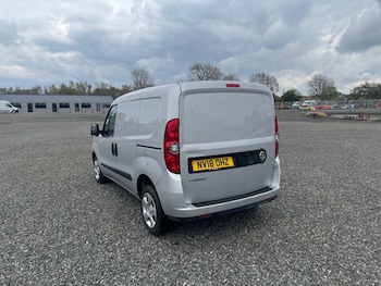 Used Vauxhall Combo 2018 for sale - 78466908: Photo
