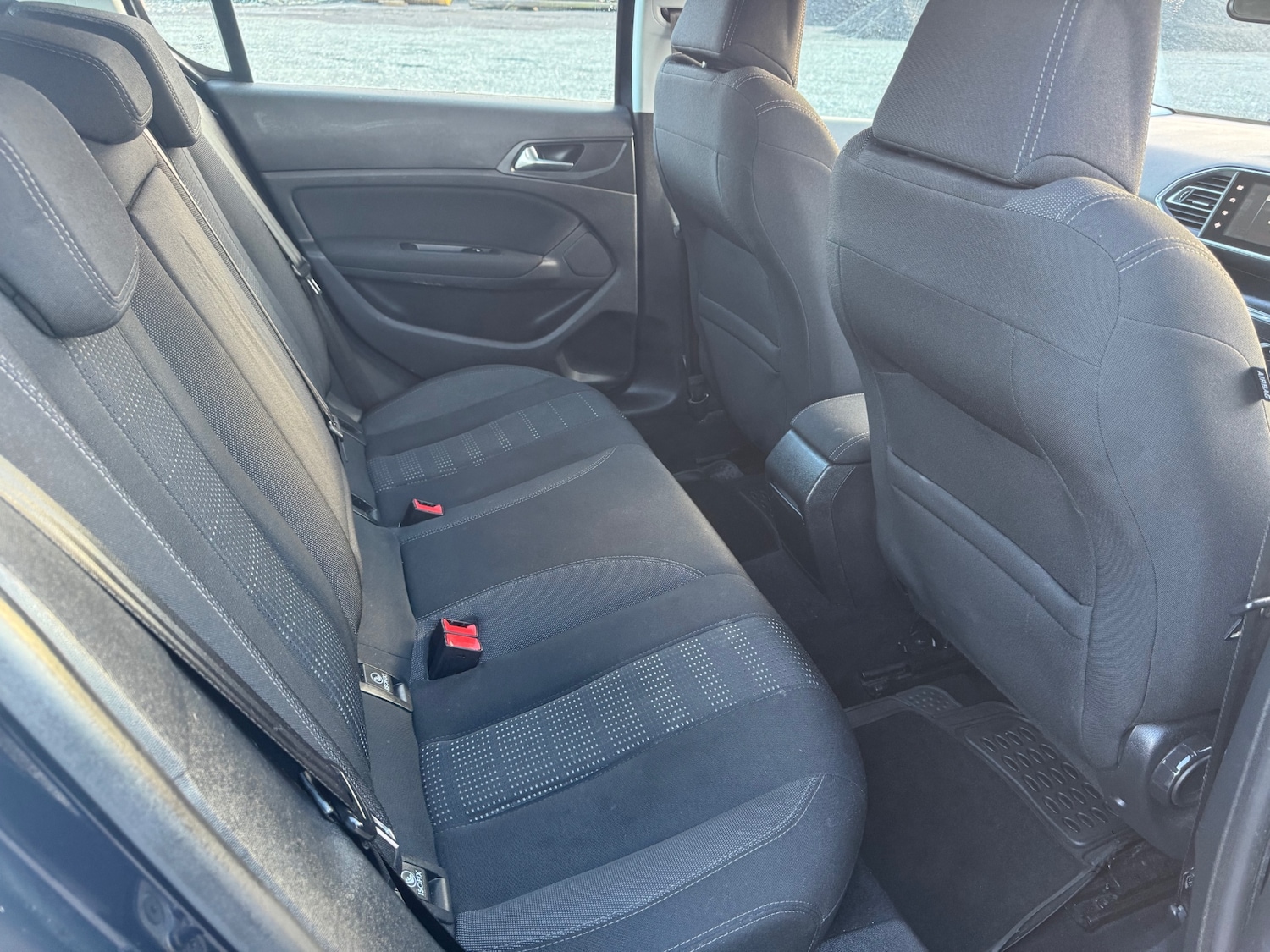 Used Peugeot 308 2015 for sale - 77353631: Photo 12