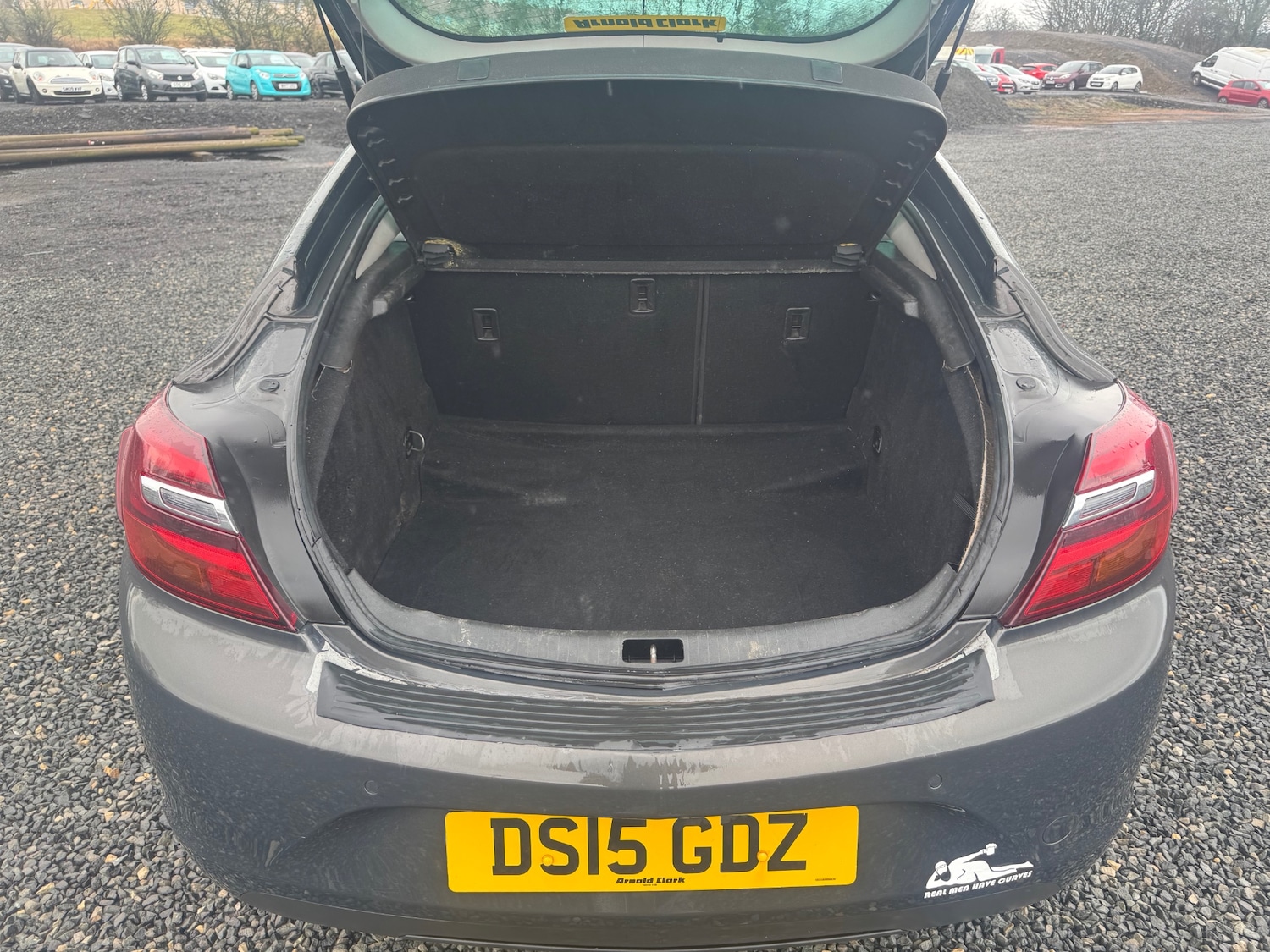 Used Vauxhall Insignia 2015 for sale - 77715191: Photo 8