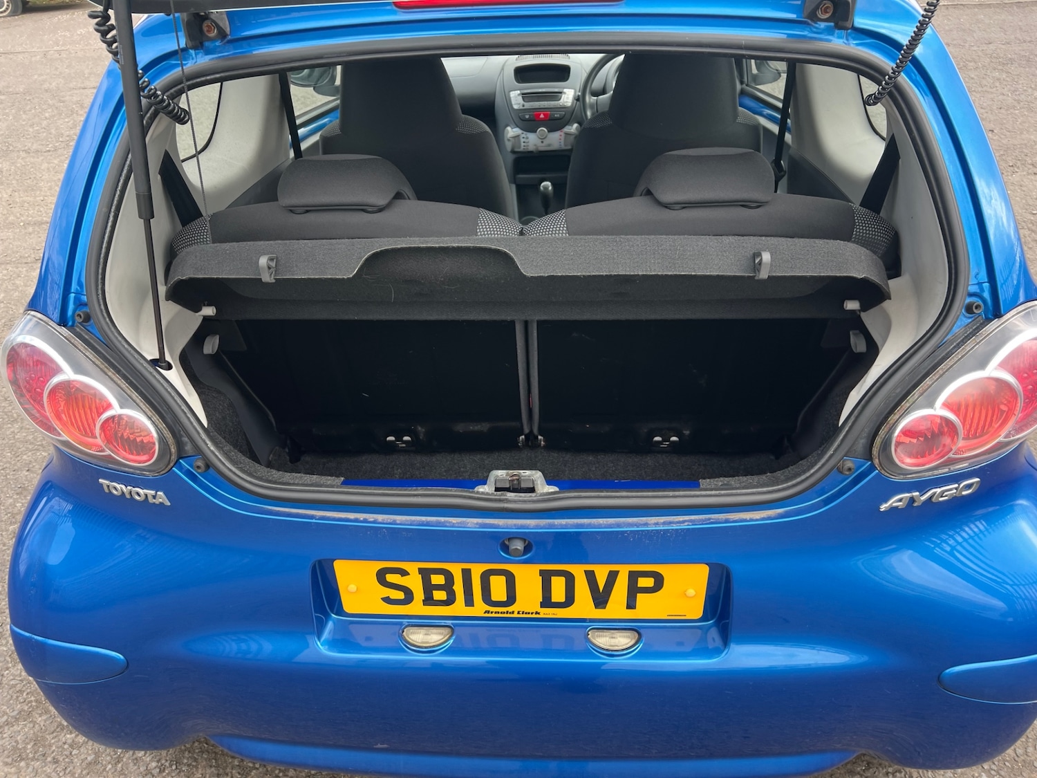 Used Toyota AYGO 2010 for sale - 75987834: Photo 5