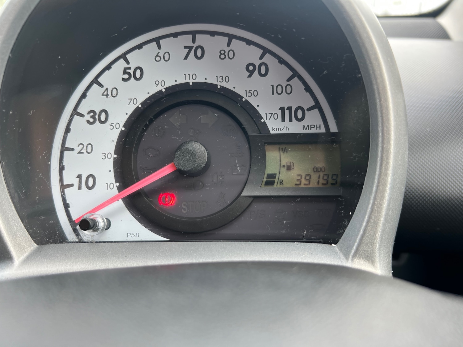 Used Toyota AYGO 2010 for sale - 75987834: Photo 9