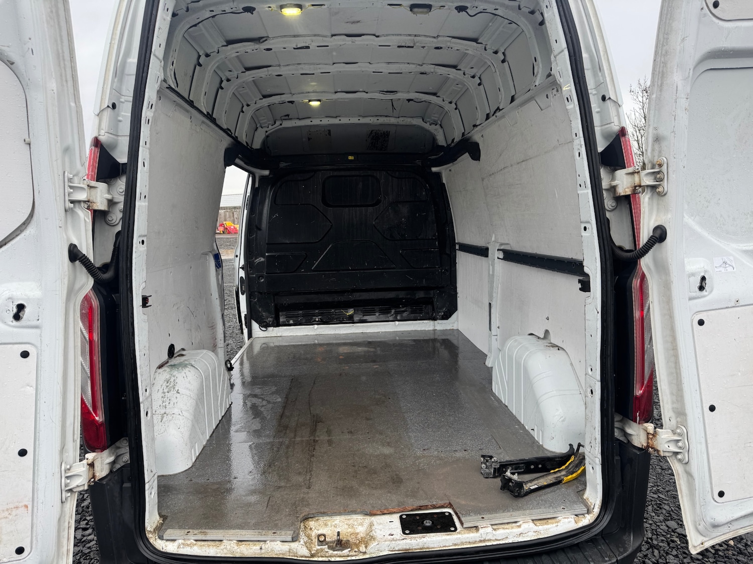 Used Ford Transit Custom 2017 for sale - 76566380: Photo 10