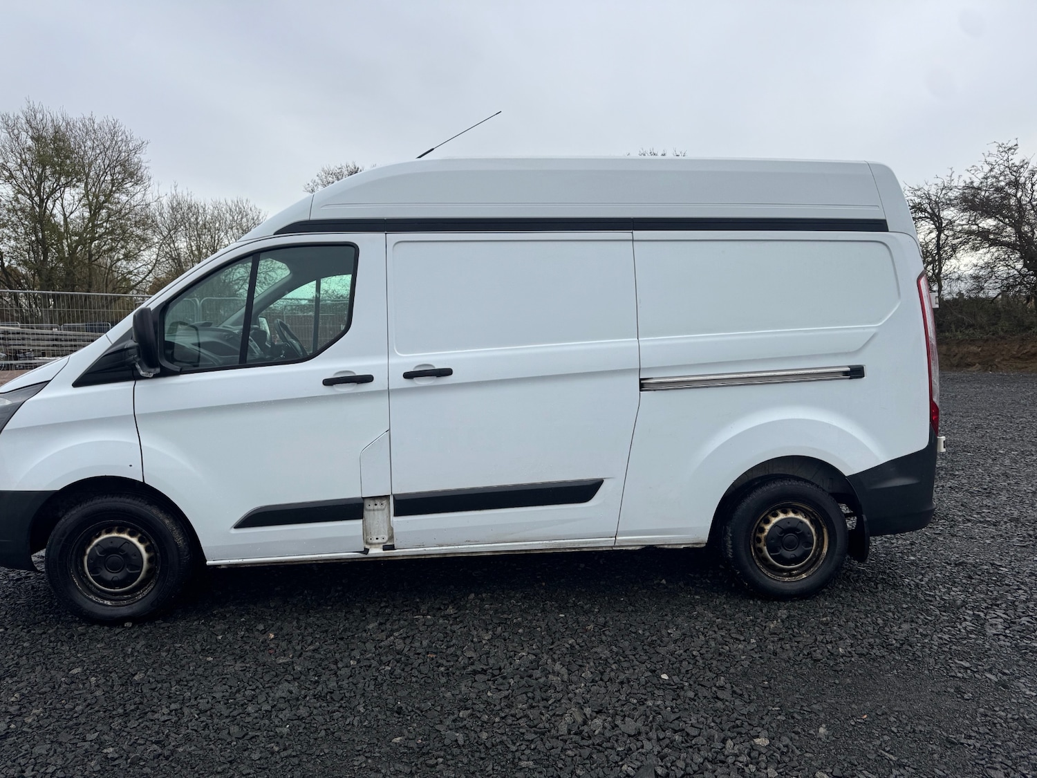 Used Ford Transit Custom 2017 for sale - 76566380: Photo 4