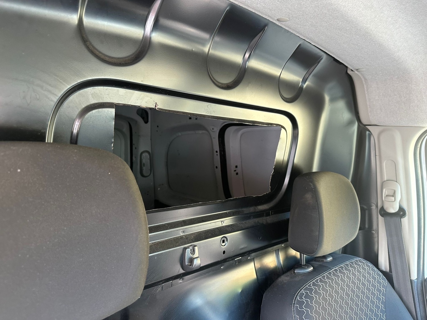 Used Renault Kangoo 2014 for sale - 76419173: Photo 8