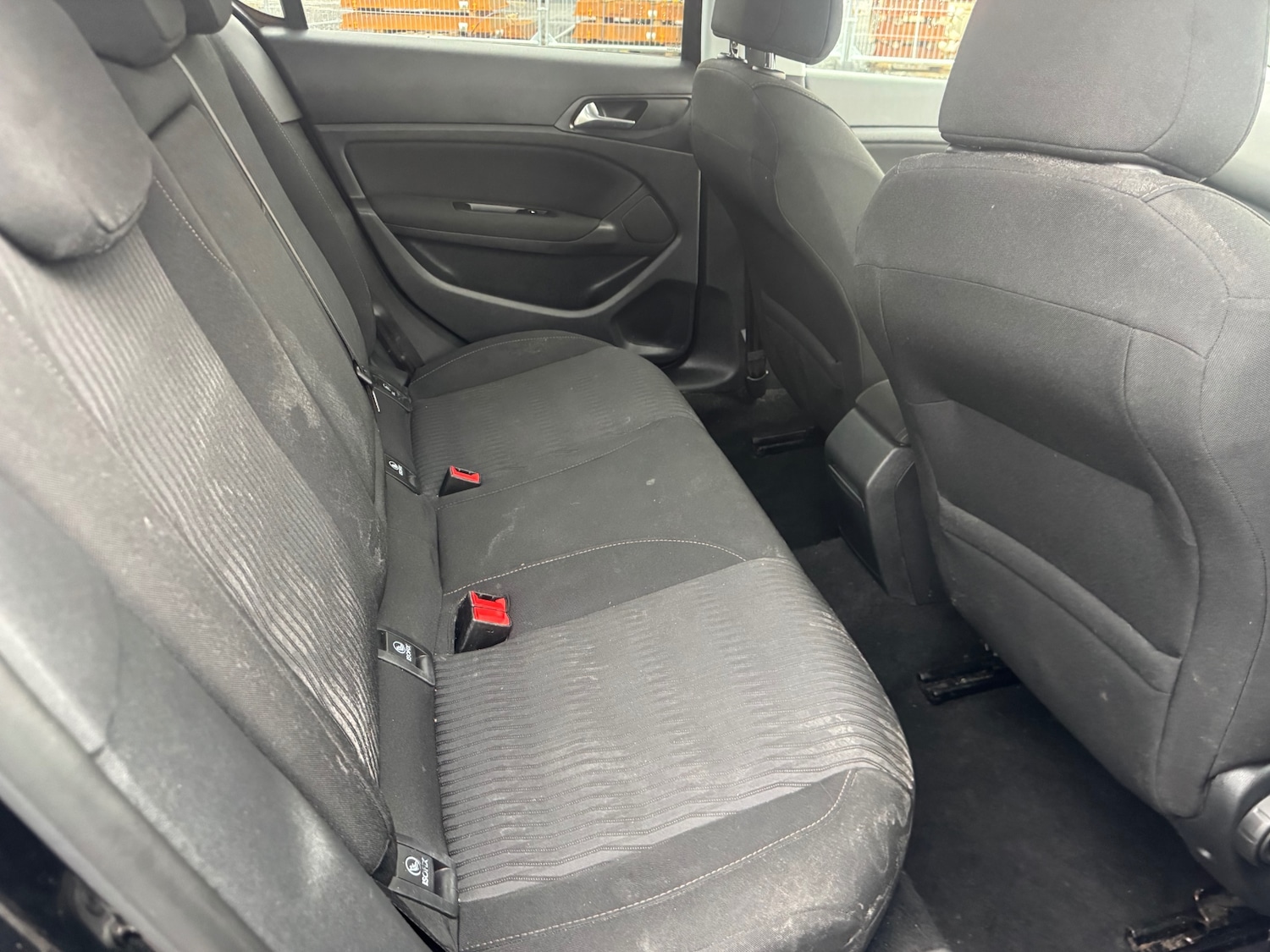 Used Peugeot 308 2015 for sale - 76707479: Photo 9