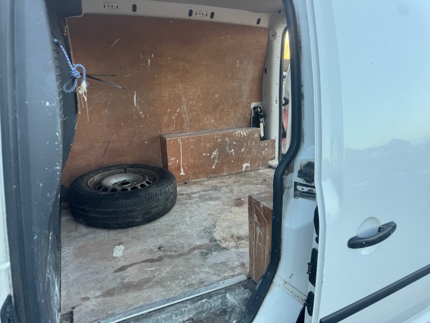 Used Volkswagen Caddy 2014 for sale - 76882868: Photo 8