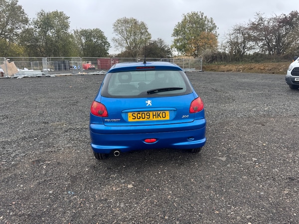 Used Peugeot 206 2009 for sale - 76231509: Photo 5