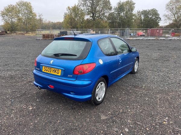 Used Peugeot 206 2009 for sale - 76231509: Photo 6
