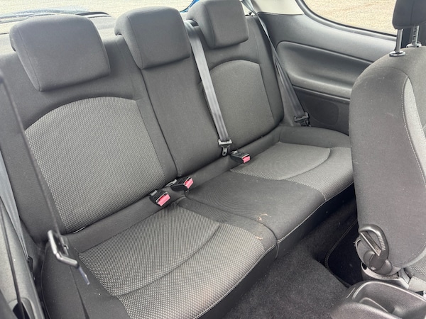Used Peugeot 206 2009 for sale - 76231509: Photo 9
