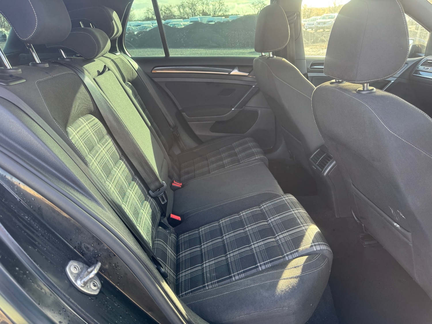 Used Volkswagen Golf 2016 for sale - 77580975: Photo 8