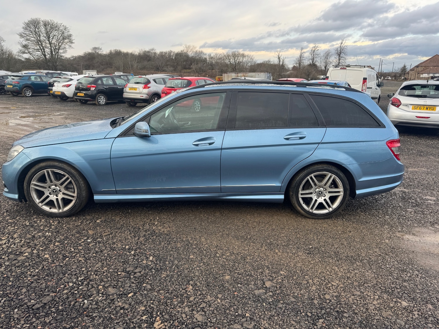 Used Mercedes-Benz C Class 2011 for sale - 77261183: Photo 3