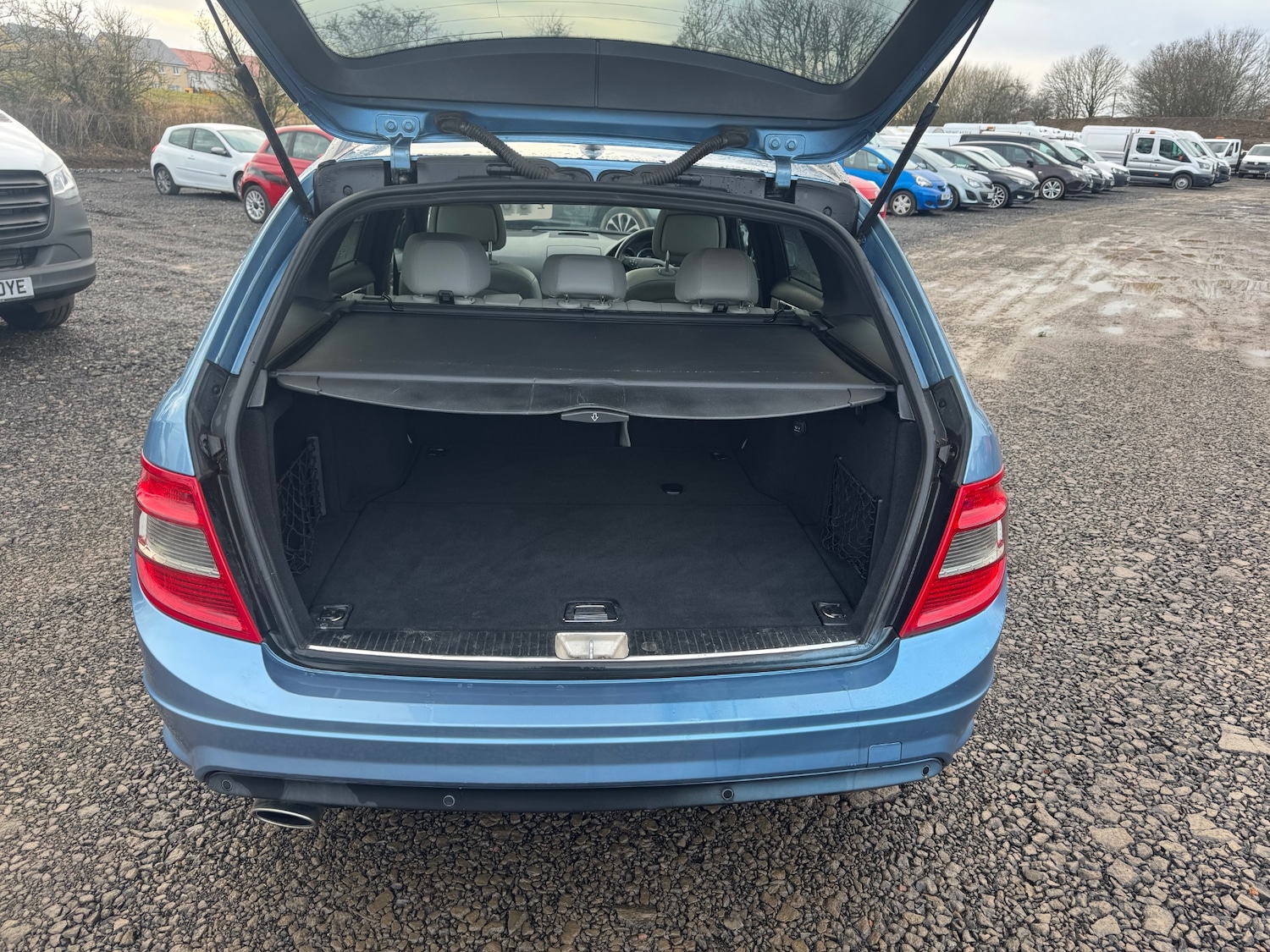 Used Mercedes-Benz C Class 2011 for sale - 77261183: Photo 8