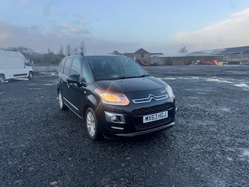 2013 (63) - 1.6 HDi 8V Exclusive 5dr