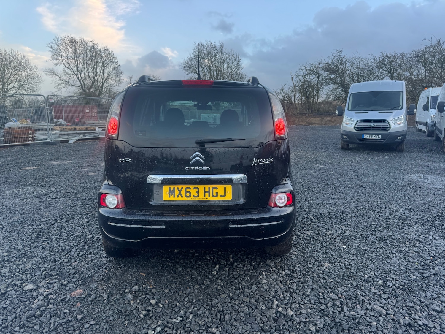 Used Citroen C3 Picasso 2013 for sale - 76893360: Photo 5