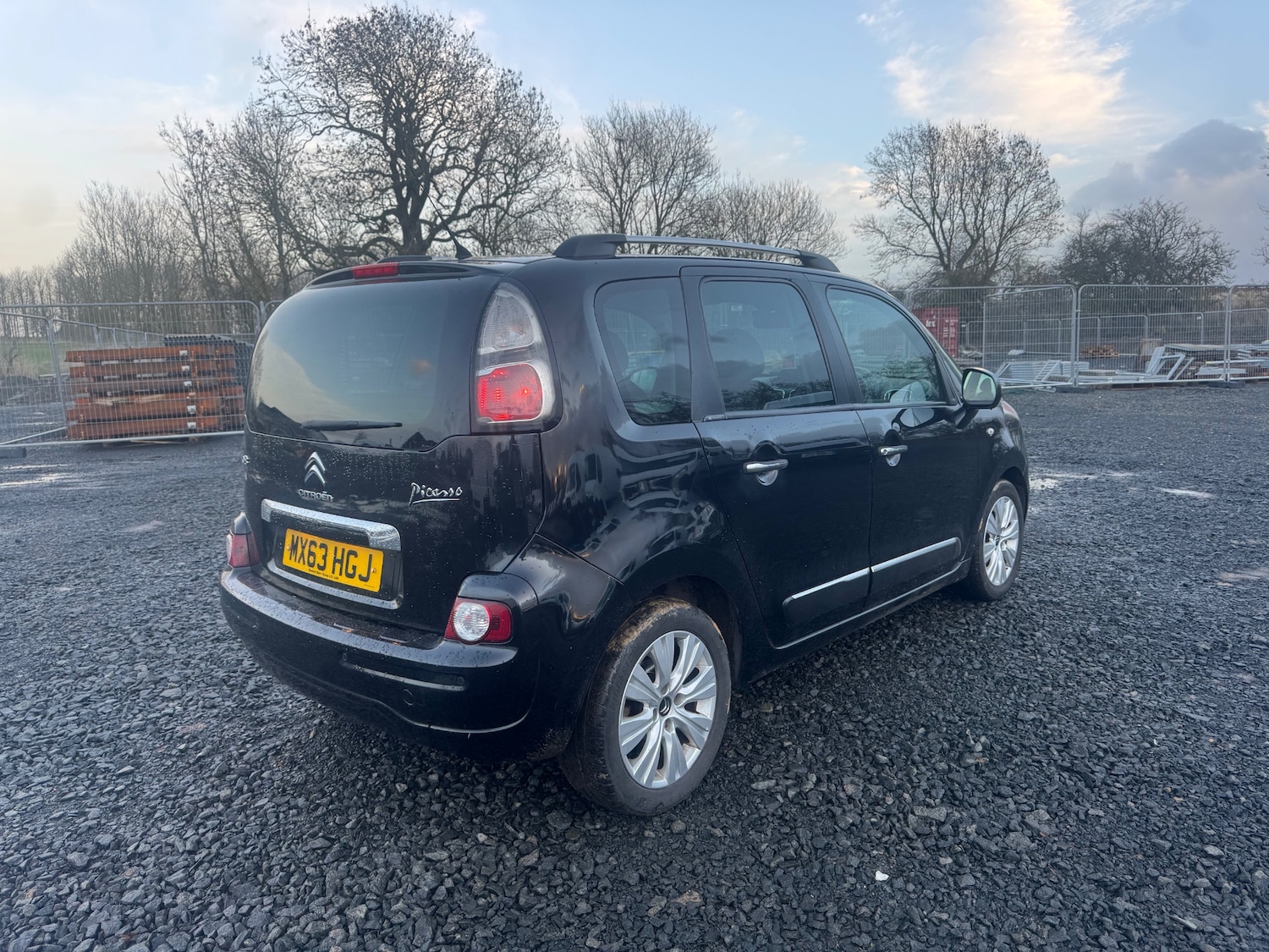 Used Citroen C3 Picasso 2013 for sale - 76893360: Photo 6