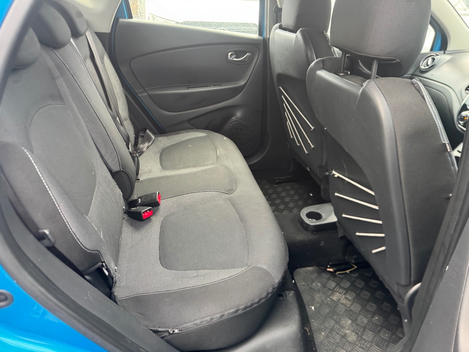 Used Renault Captur 2014 for sale - 77061442: Photo 8