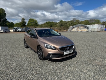 Used Volvo V40 2014 for sale - 78552600: Photo