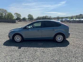 Used Ford Focus 2009 for sale - 78734084: Photo
