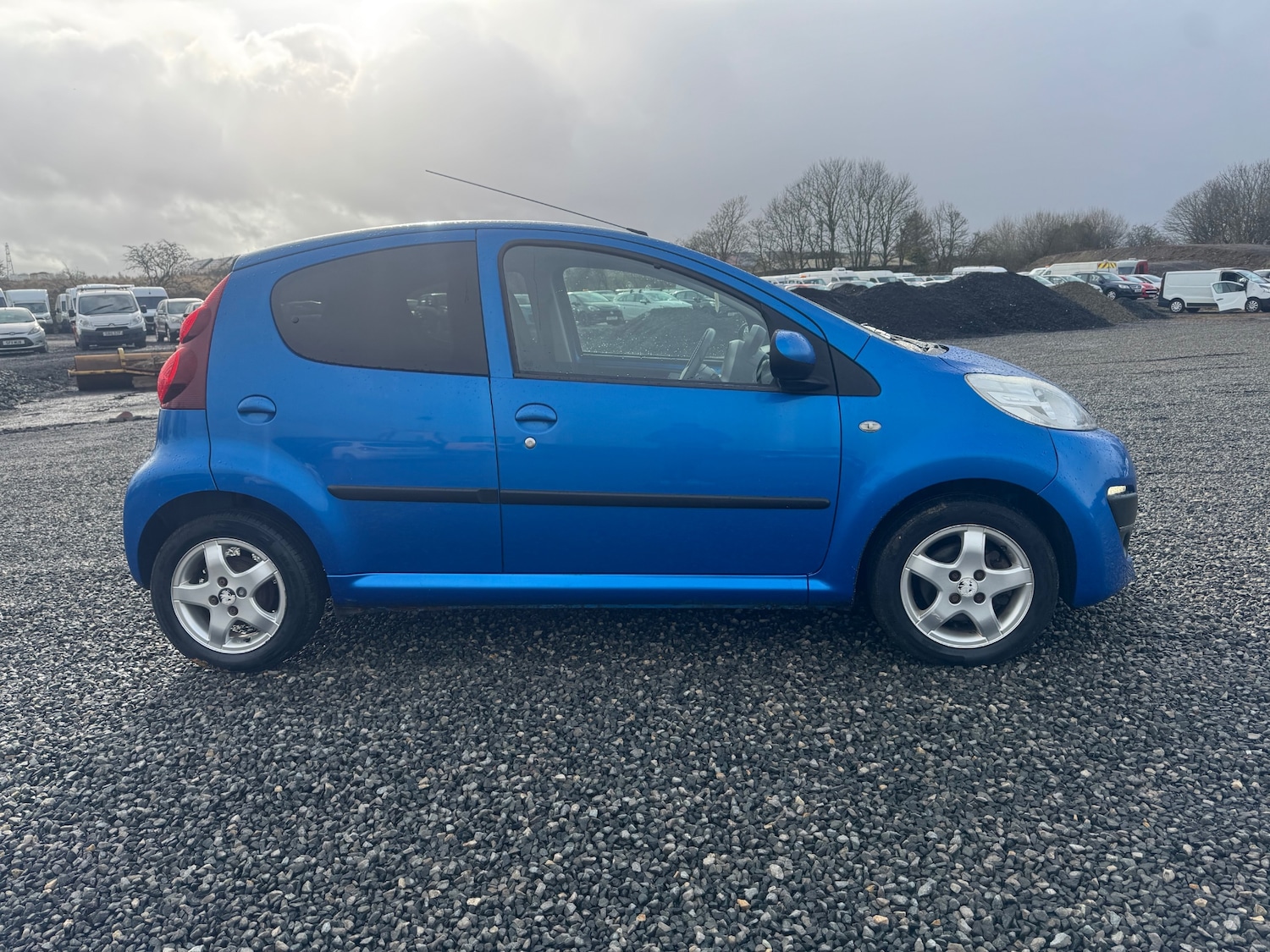 Used Peugeot 107 2013 for sale - 77921768: Photo 7