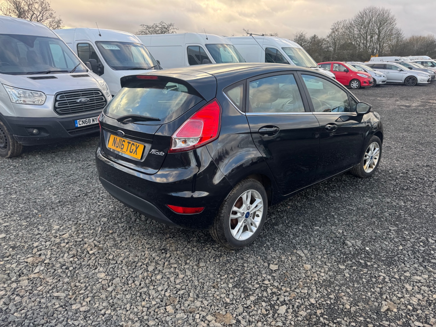 Used Ford Fiesta 2016 for sale - 76895284: Photo 5