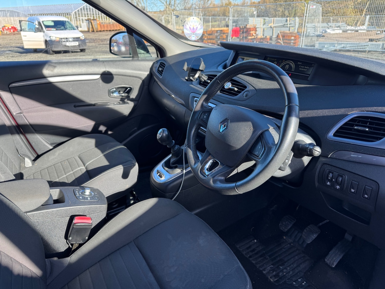 Used Renault Grand Scenic 2016 for sale - 76418663: Photo 10