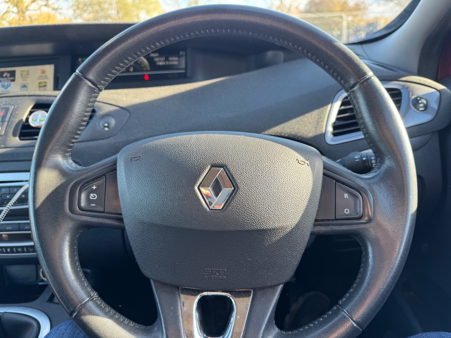 Used Renault Grand Scenic 2016 for sale - 76418663: Photo 13
