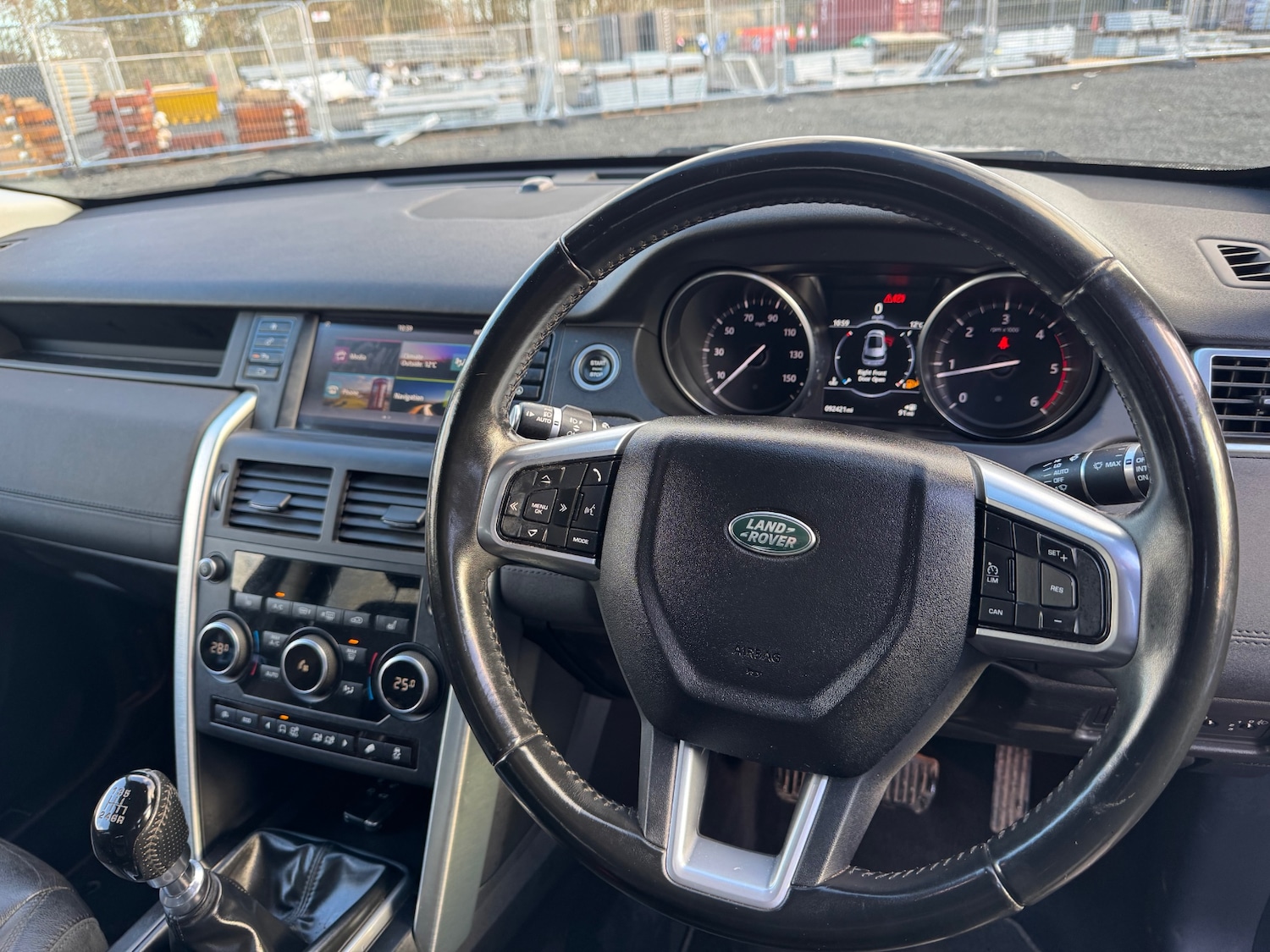 Used Land Rover Discovery Sport 2017 for sale - 76541485: Photo 11