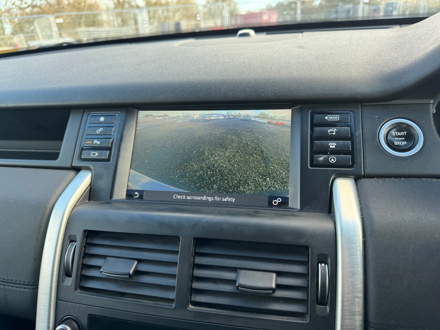 Used Land Rover Discovery Sport 2017 for sale - 76541485: Photo 14