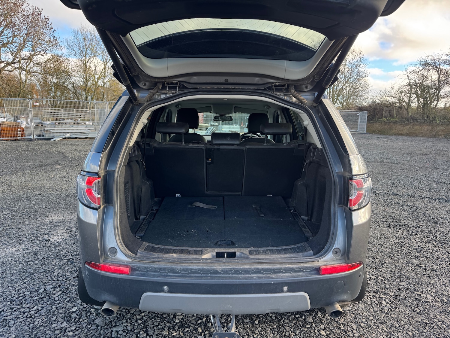 Used Land Rover Discovery Sport 2017 for sale - 76541485: Photo 8