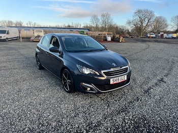 Used Peugeot 308 2015 for sale - 78290013: Photo