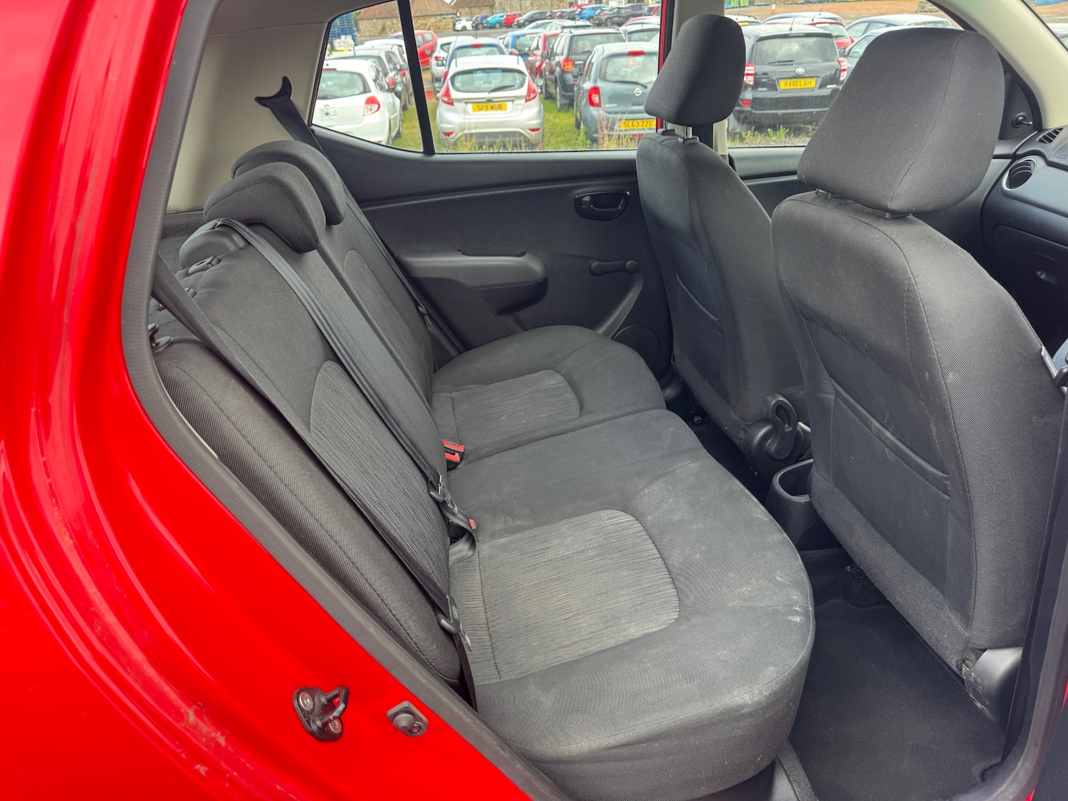 Used Hyundai i10 2012 for sale - 75987815: Photo 9