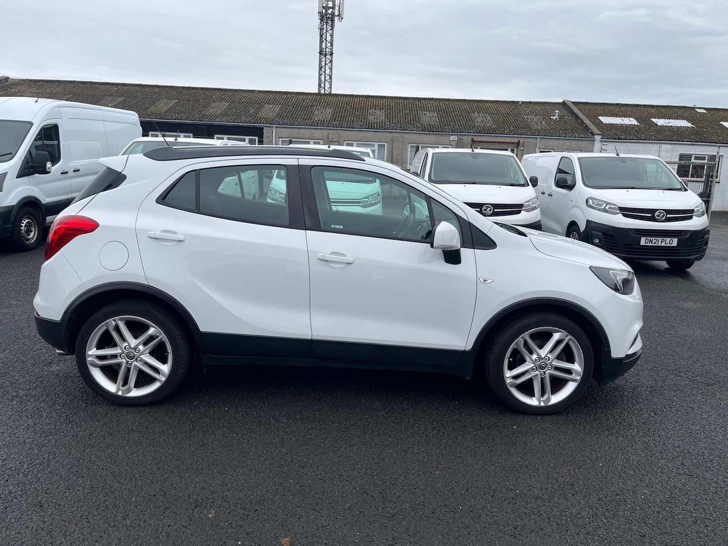 Used Vauxhall Mokka X 2017 for sale - 76007006: Photo 3