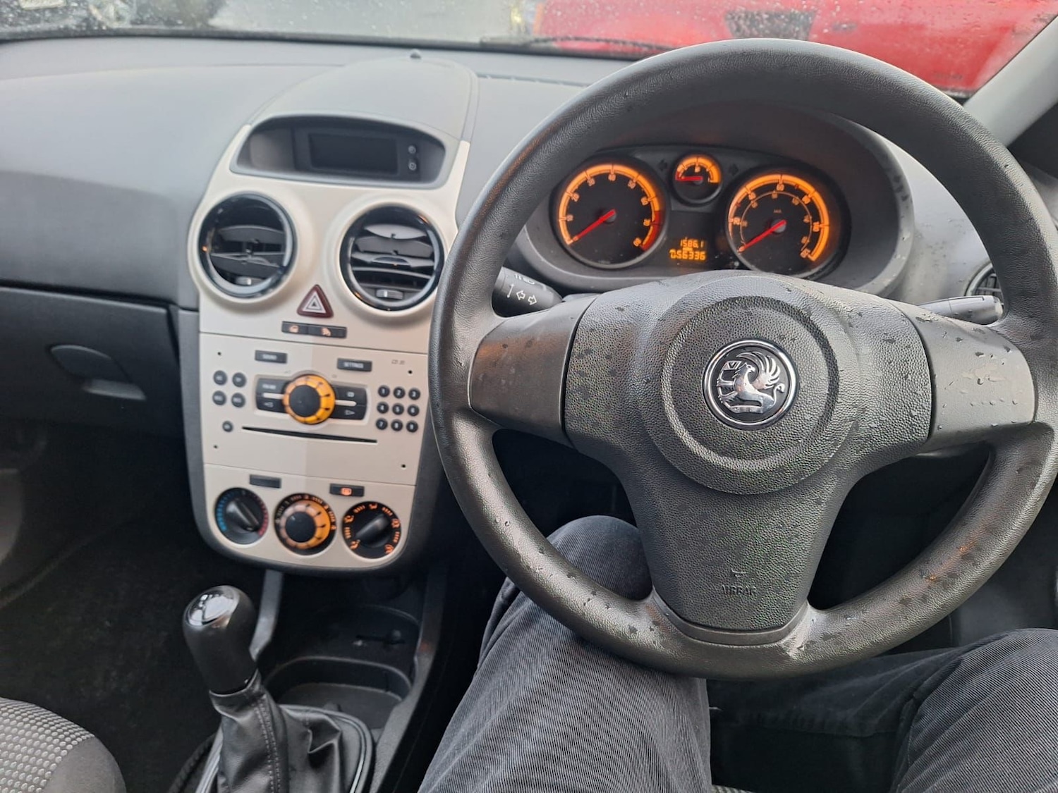 Used Vauxhall Corsa 2010 for sale - 76892373: Photo 6