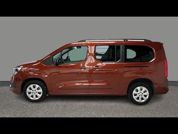 Used Vauxhall Combo Life 2022 for sale - 79391439: Photo