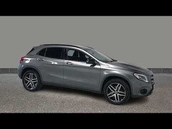 Used Mercedes-Benz GLA 2019 for sale - 78975904: Photo