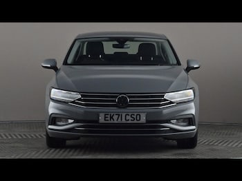 Used Volkswagen Passat 2022 for sale - 78681300: Photo